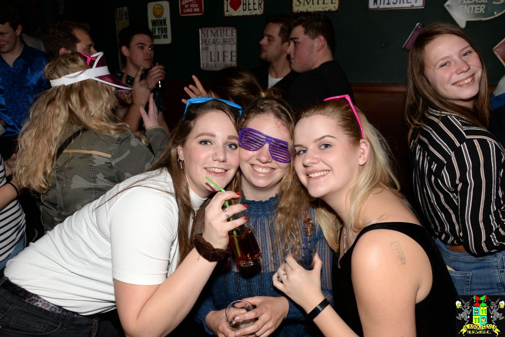 ../Images/Opwarm Feestje Carnaval 053.jpg